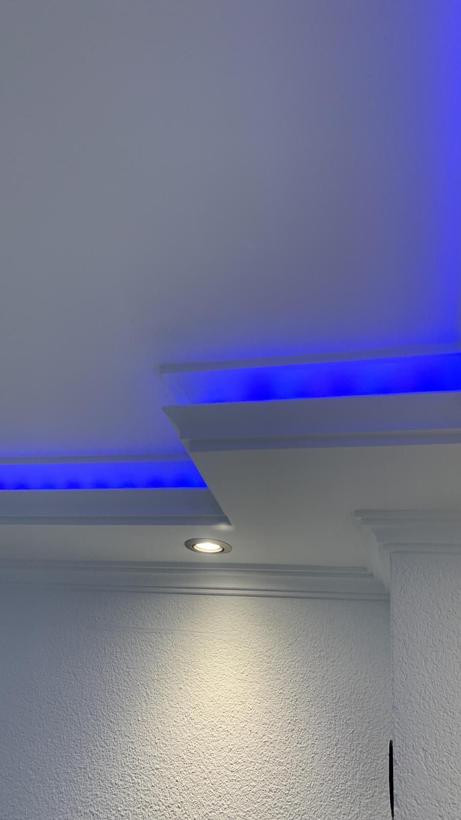2 m LED Indirekte Beleuchtung Lichtprofile Wand Stuckleiste Beleuchtung BL 02